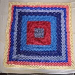 new never used Grandma Square Crochet‎ Throw Blanket hand made about 38x38